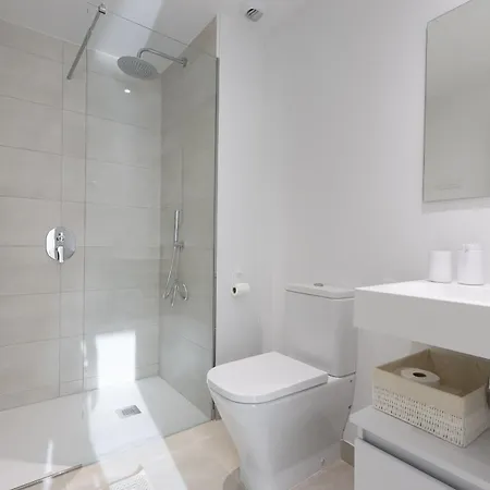 Luxury Horizon Penthouse In Higueron